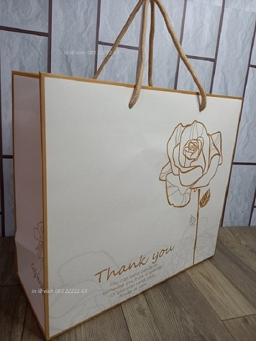 in túi giấy số lượng ít