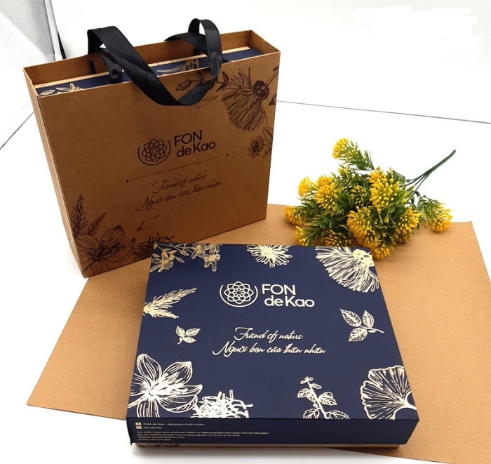 in hộp giấy cứng cao cấp