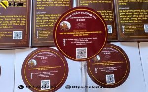 in decal logo